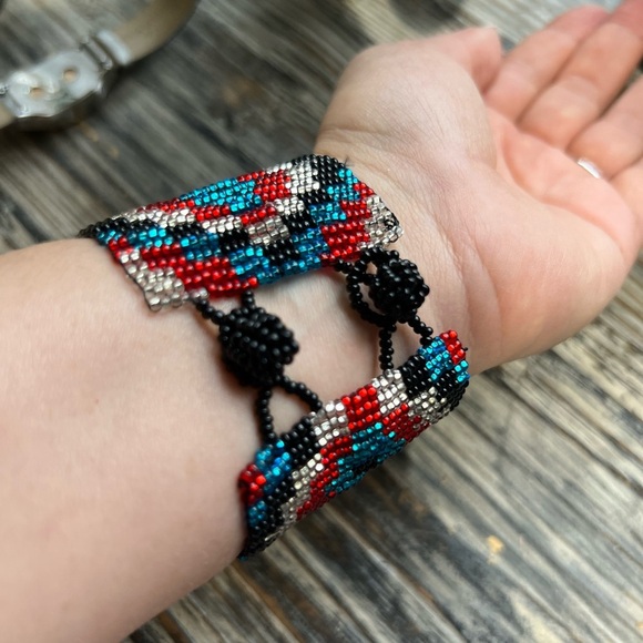 Huichol Beaded Bracelet Handmade Boho Western Tribal Patriotic Mexican Folk Art - Picture 2 of 4